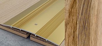 Широкий стык 80мм 0,9 дуб камелия